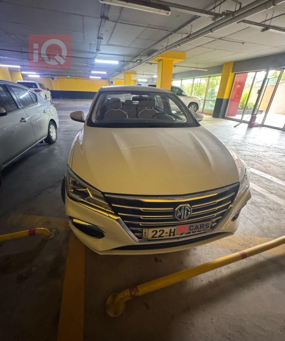 MG 5